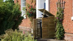 The newspaper soaks up any liquid and stops the stench from spreading. Keep Your Wheelie Bin Smelling Good And Clean Wheeliebinstoragedirect Co Uk