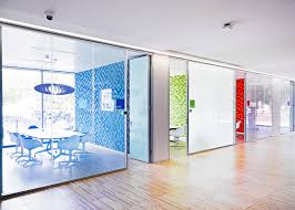 Glass bathroom doors that fog when locked up. Switchable Glass Privacy Glass Smartglass International