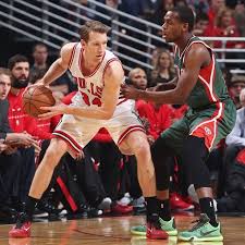 Joshua rogersjune 4, 2021 did khris middleton wear the nike kobe mambacita shoes? Sneakers On Court Bucks Vs Bulls April 27 Mike Dunleavy In Nike