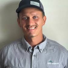 What type of battery is best for a 1500-watt car audio system?