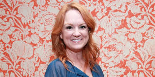 Last week, the celebrity chef from oklahoma announced that she's been fostering the young man, now 18, for a year and a half. Ree Drummond Once Dyed Her Hair Brown Photo Surprises Fans