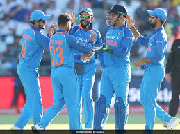 Quinton de kock's brings up his 18th odi fifty from 42 balls (7x4s, 1x6). India Vs South Africa 5th Odi Visitors Renew Pursuit Of History Cricket News