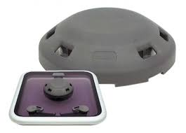 Lewmar Aerateur Pour Panneaux Lewmar Seulement 59 95 Svb Specialistes De L Equipement Nautique