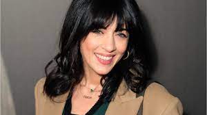 Lorsque les chroniqueurs lui ont demandé si elle allait regardait la finale de. Here Photos 20 Years Of Star Academy Nolwenn Leroy Moved She Finds Her Former Comrades Of Season 2 Yahoo News