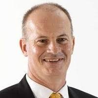 Nat Mani's Instagram, Twitter & Facebook