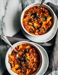 Vegetable Pasta Soup With Kale Carrots And Thyme Recipe Comfort Soup Recipes Carrot Pasta Meatless Meals Healthy