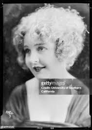 Enid Page's Instagram, Twitter & Facebook