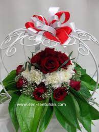 Lakukan hal yang sama di hari berikutnya, setelah anda mengganti vas dengan air yang baru. Pakej Pelamin Mini Pelamin Buaian Berendoi Gubahan Hantaran Disember 2011