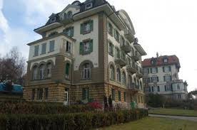 Top 10 Most Expensive Boarding Schools In The World Interesting Facts About Schools Facts About School World Boarding School