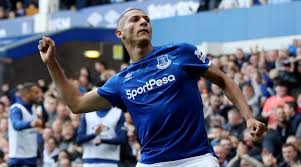 Whether you are visiting a in this guide, we will demystify buzz cut and fade haircut numbers and sizes by detailing the length of. Can Richarlison Bring Back The Ronaldo Haircut By Ryan O Hanlon No Grass In The Clouds