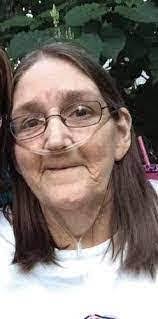 Danielle Daub's Instagram, Twitter & Facebook