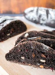 Pan De Chocolate Nueces Y Pasas Revista Maria Orsini Receta Pan De Chocolate Pan De Chocolate Receta Chocolate