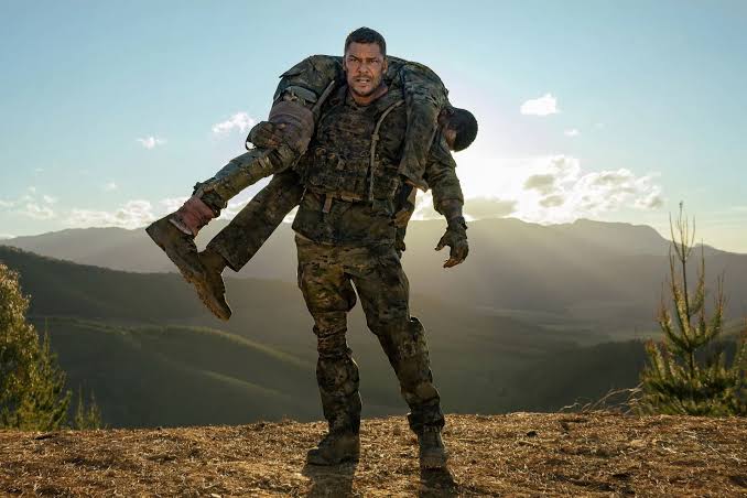 War Machine : Alan Ritchson đối mặt với mối đe dọa ngoài hành tinh trên  Netflix - Sortiraparis.com