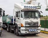 HINO-700