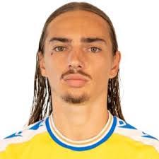 Manuel Onate's Instagram, Twitter & Facebook