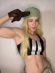 Winry Rockbell Cosplay from FMA (me in the pictures ) : r/FullmetalAlchemist