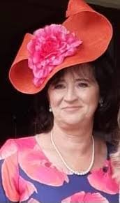 Catherine Hession's Instagram, Twitter & Facebook