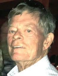 Robert Estill's Instagram, Twitter & Facebook