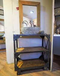 Acquistare prodotti d'arredo bagno non è stato mai così facile, su bagnoshop abbiamo scelto una serie di arredi bagno di qualità, acquista arredo bagno moderno. Mobile Bagno Industriale Offerta On Line Arredo Bagno Industrial