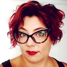 Emily Kitt's Instagram, Twitter & Facebook