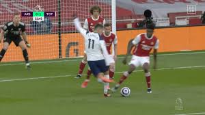 With the ball bobbling around in the arsenal penalty area, lamela sussed his moment, scissored his feet and poked a low shot through the crowd and inside the. Lamela Put Spurs Ahead With Rabona And Nutmeg