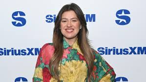 Kelly Clarkson Explains 'Hard' Decision to End Talk Show