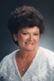 Sandra Walbridge's Instagram, Twitter & Facebook