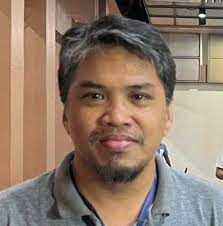 MAHIGPIT NA YAKAP, JM! 🫂 Nabahala ang ilang fans at showbiz friends ng  aktor na si JM De Guzman dahil sa kanyang post sa Instagram kung saan  makikita itong lumuluha.