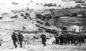 Plus à l'est, de l'autre côté du canal de carentan, omaha beach est tristement célèbre pour être la plage sur. Ils Arrivent Le Debarquement Par La Presse Vichyste Et Collaborationniste Retronews Le Site De Presse De La Bnf