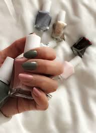 French affair , 3.5 coats. Essie Gel Couture Review Enchanted Collection Street Madonna