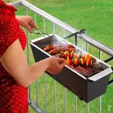 Handige Barbecue Voor Aan De Rand Van Je Balkon Balcon Grill Gadget Cuisine Deco Balcon
