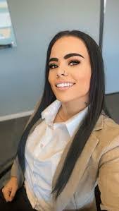 Angelique Cameron's Instagram, Twitter & Facebook