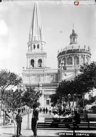 Catedral De Guadalajara Y Plaza De Armas Bain News Service C 1915 Catedral De Guadalajara Guadalajara Jalisco