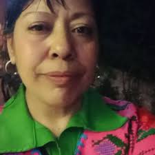 Empieza a ser raro que un niño de quinto o sexto de primaria no conozca a  Susi Profe. Susi Villanueva es una youtuber de 32 años de Orense que  imparte varias asignaturas