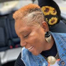 Jamie Hendricks's Instagram, Twitter & Facebook