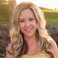 Heather Eagan's Instagram, Twitter & Facebook