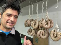 Primera fornada de butifarra cuita👏👏👏💪 Foto del dia!;😁