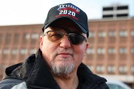 Proud Boys and Oath Keepers Leaders Released from Prison Following Trump  Pardons