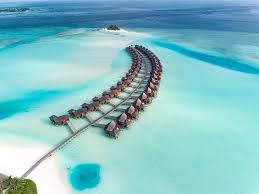 La imagen de las islas maldivas siempre ha estado ligada a resorts de lujo dedicados al placer de los sentidos. Bungalows Sobre El Agua En Maldivas Guia 2020