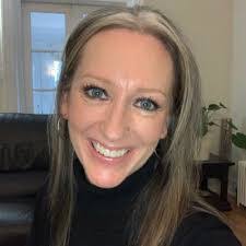 Tiffany Peyton's Instagram, Twitter & Facebook