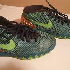 Shop kyrie's latest collection on nike.com. Best Nike Kyrie Irving 2015 Shoes For Sale In Erie Pennsylvania For 2021
