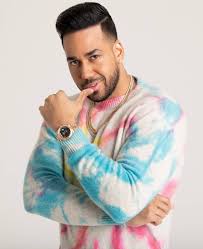 Romeo santos (born july 21, 1981), is an american singer, songwriter, actor, record producer, and lead vocalist of the bachata band aventura. 8 Romeo Santos Ideas Romeo Santos Romeo Santos