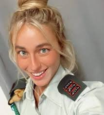 Do you wear your IDF Dog Tag?