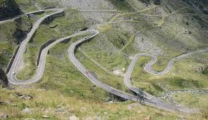 104) dar si segmentul dintre cabana balea cascada (km. TransfÄgÄrÄÈanul S A Redeschis CirculaÈiei Rutiere