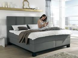 Darauf kommt die boxspringmatratze, in der regel ebenfalls mit federkern. Schlaraffia Boxspringbett Preis Konfigurator Onletto Onletto Mobel Online Kaufen Kundenberatung Rechnungskauf Einfach Schnell Sicher Gratis Versand Top Service