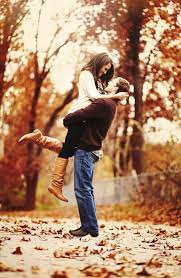 101 Tips And Ideas For Couples Photography Engagement Photos Fall Fall Engagement Pictures Engagement Photoshoot