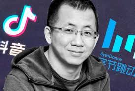 Clair Perkins: Disabled Woman Died after Runaway Wheelchair Slipped off  Lyme Regis Cob Harbour Wall