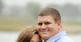 Amy Hedberg's Instagram, Twitter & Facebook