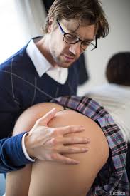 La Niña de Papá III – En Familia – Relatos Eróticos