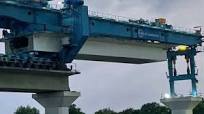 Bridge Deck Erection by Full Span Method #bridge #deck or #superstructure  #precast #construction